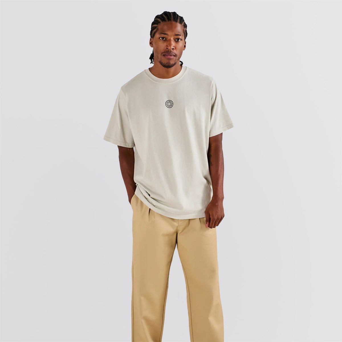 Bermuda Hi-Power Shot Tee Ivory