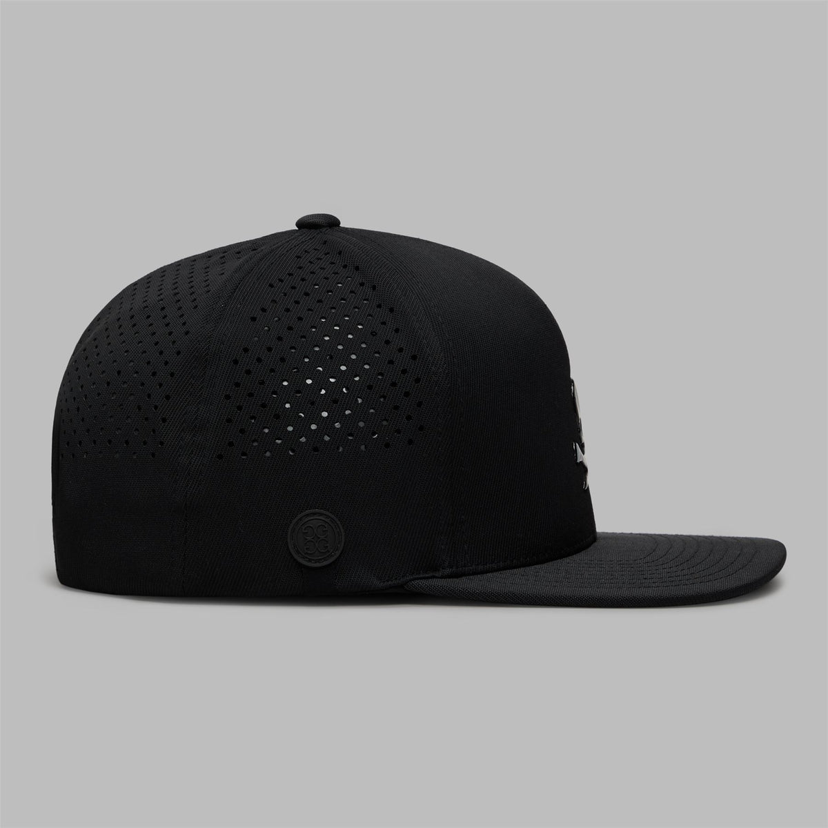 Skull & Tees Perforated Delta 110 Snapback Onyx