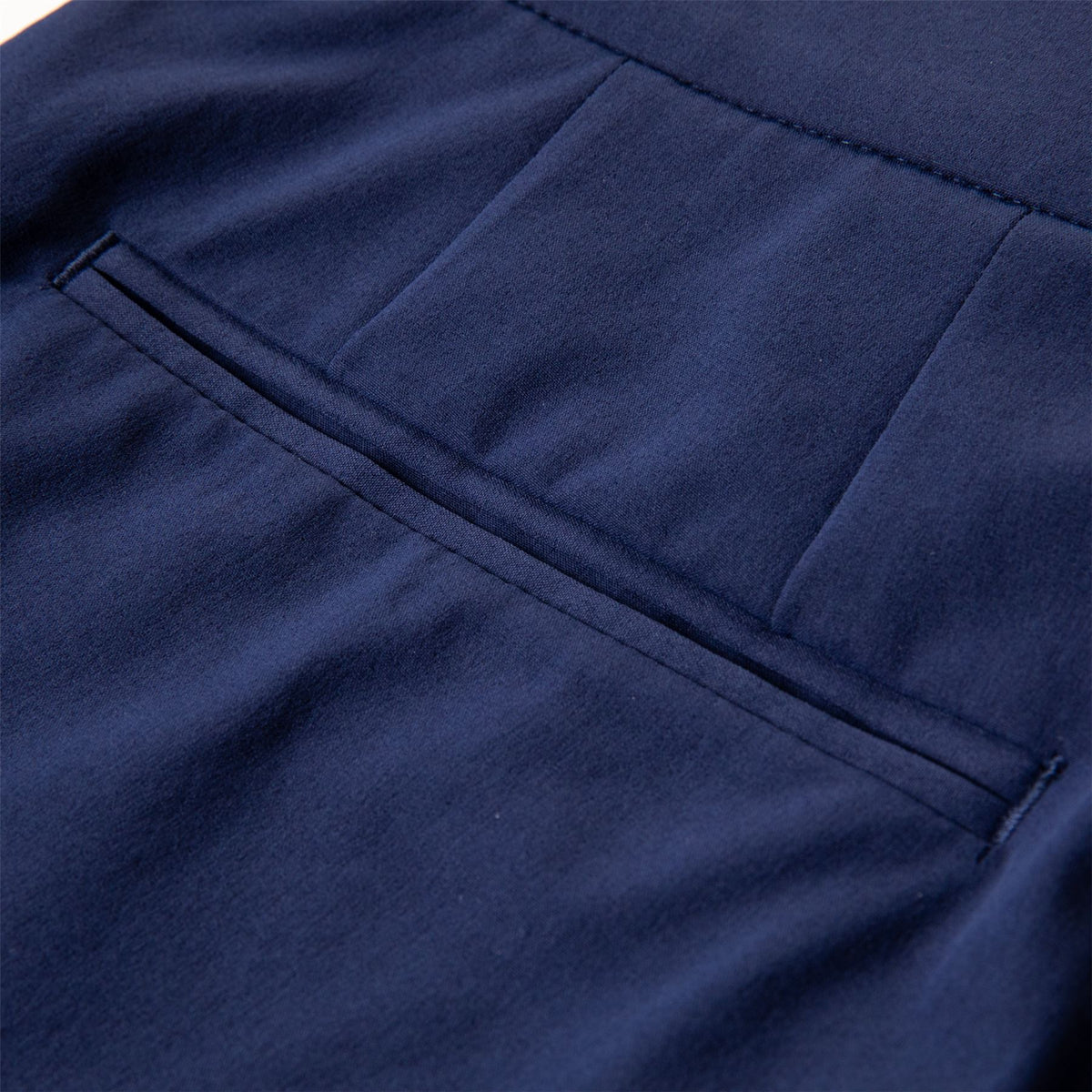 The Harwood Performance Tech Shorts Navy