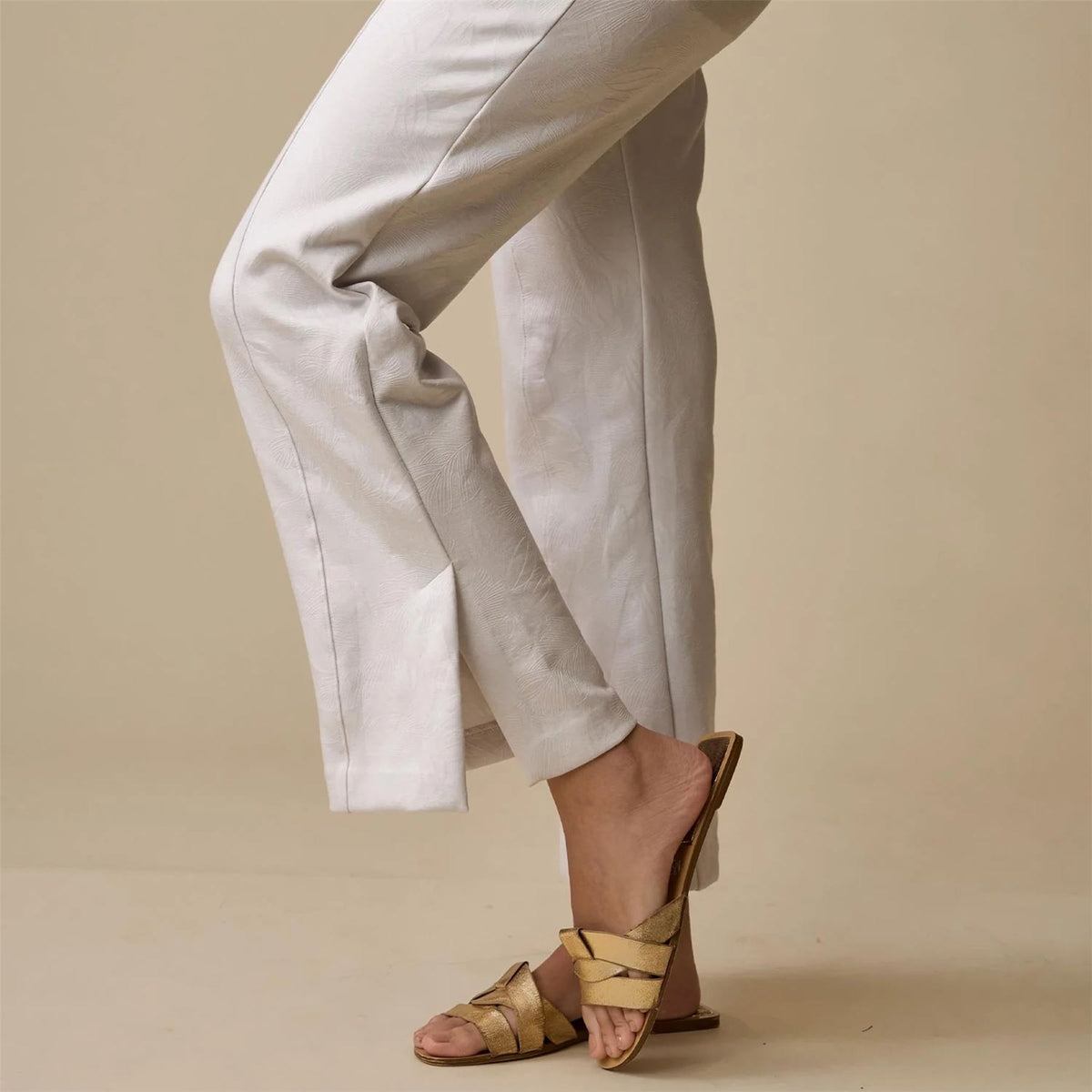 Womens Tulip Lounge Pants Cream Debossed Crane