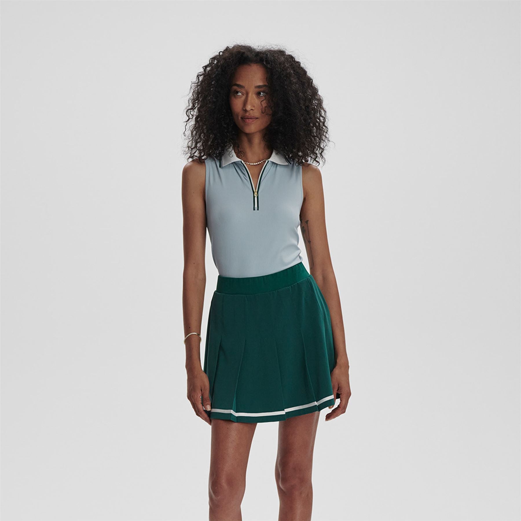 Womens Clarendon 2.0 16 Inch High Rise Skort Forest/White