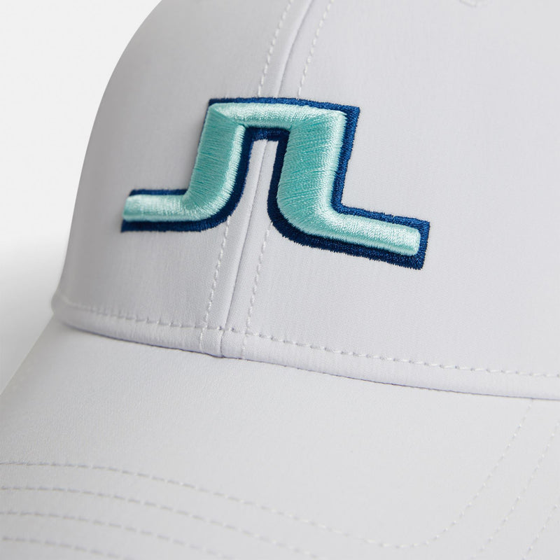 Angus Cap White