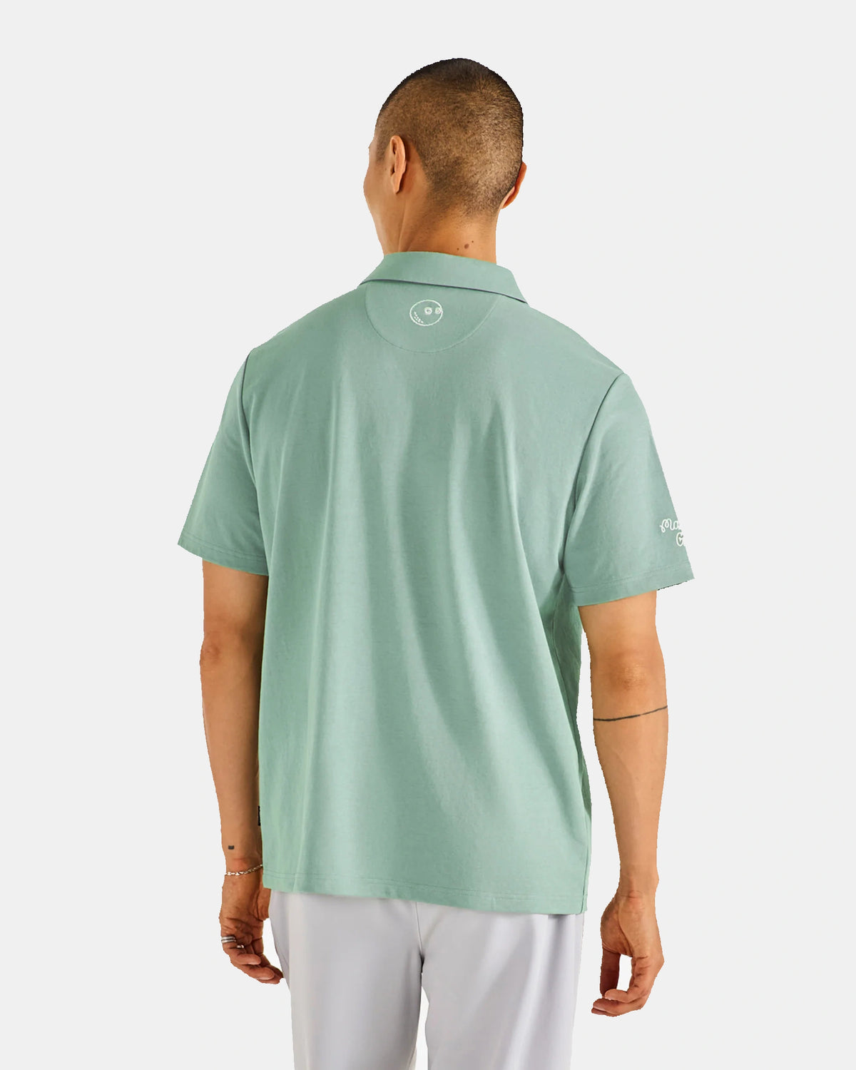 Jovis Benchmark Polo Lily Pad